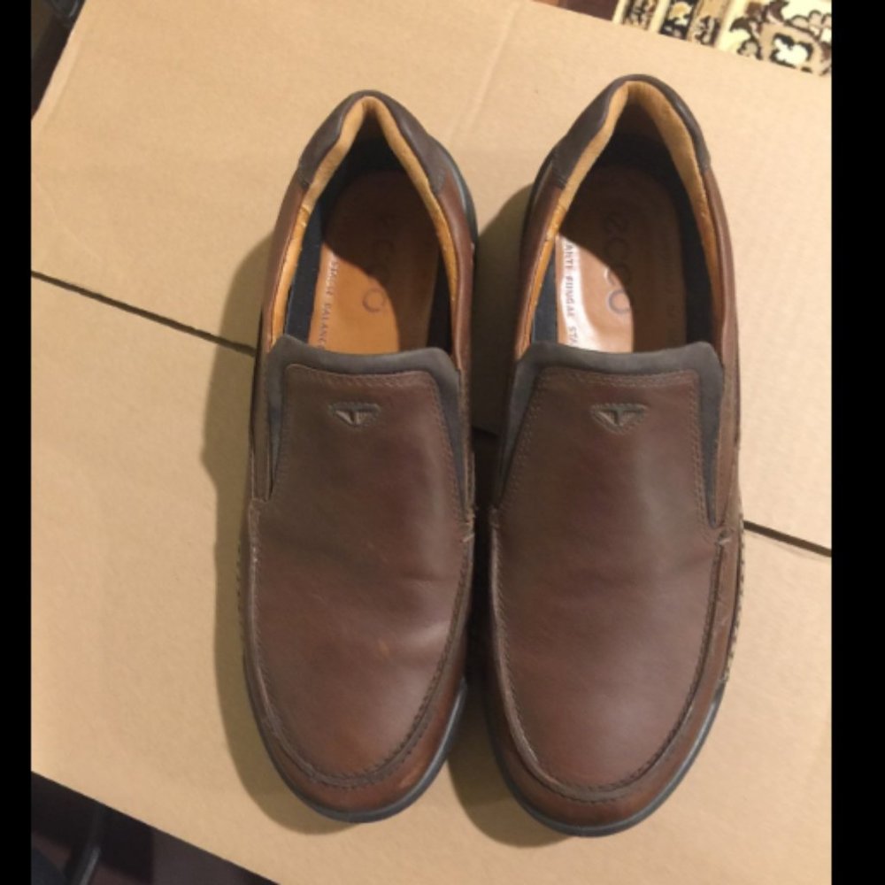 Ecco Slip On Slip On Loafer